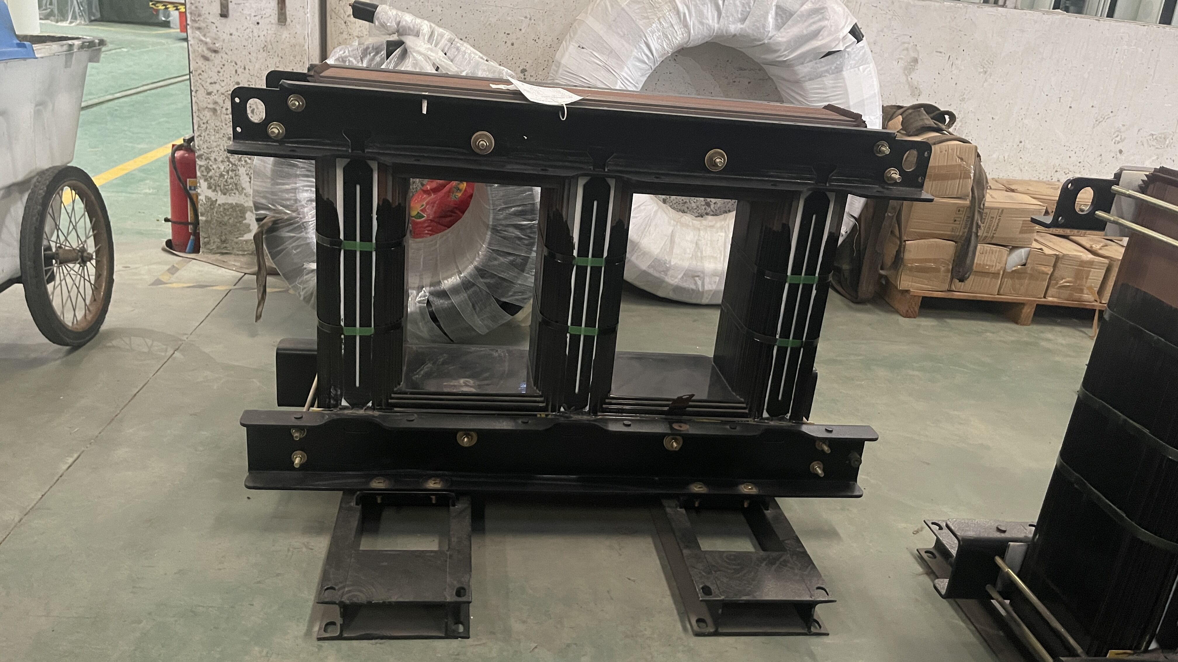 鐵芯.jpg 鐵芯維修.jpg